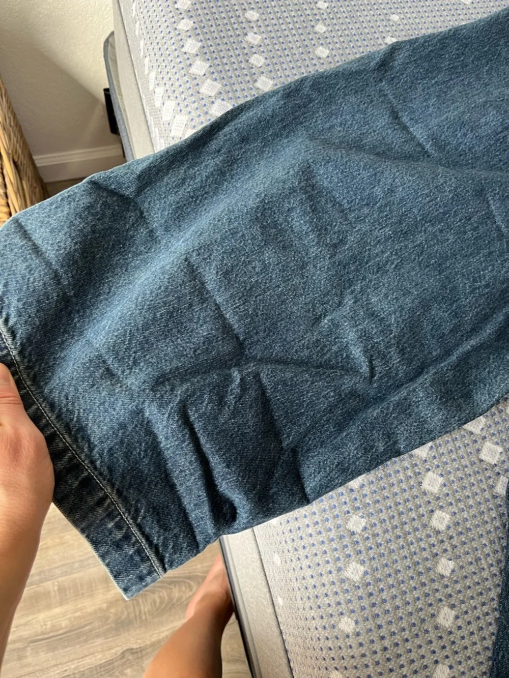 Wide Leg Flare Jeans in Dark Blue - Picture 6 of 6